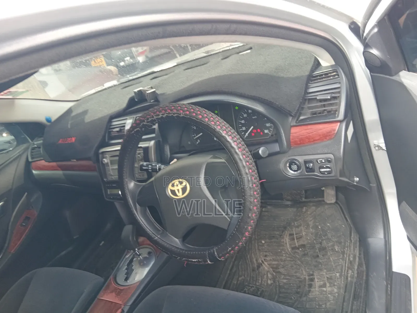Toyota Allion 2010 Silver