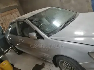Mitsubishi Lancer 2003 White