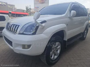 Toyota Land Cruiser Prado 2003 White