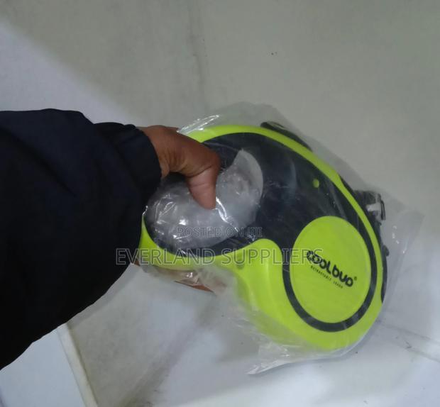 360° Tangle-Free Retractable Dog Leash - main view