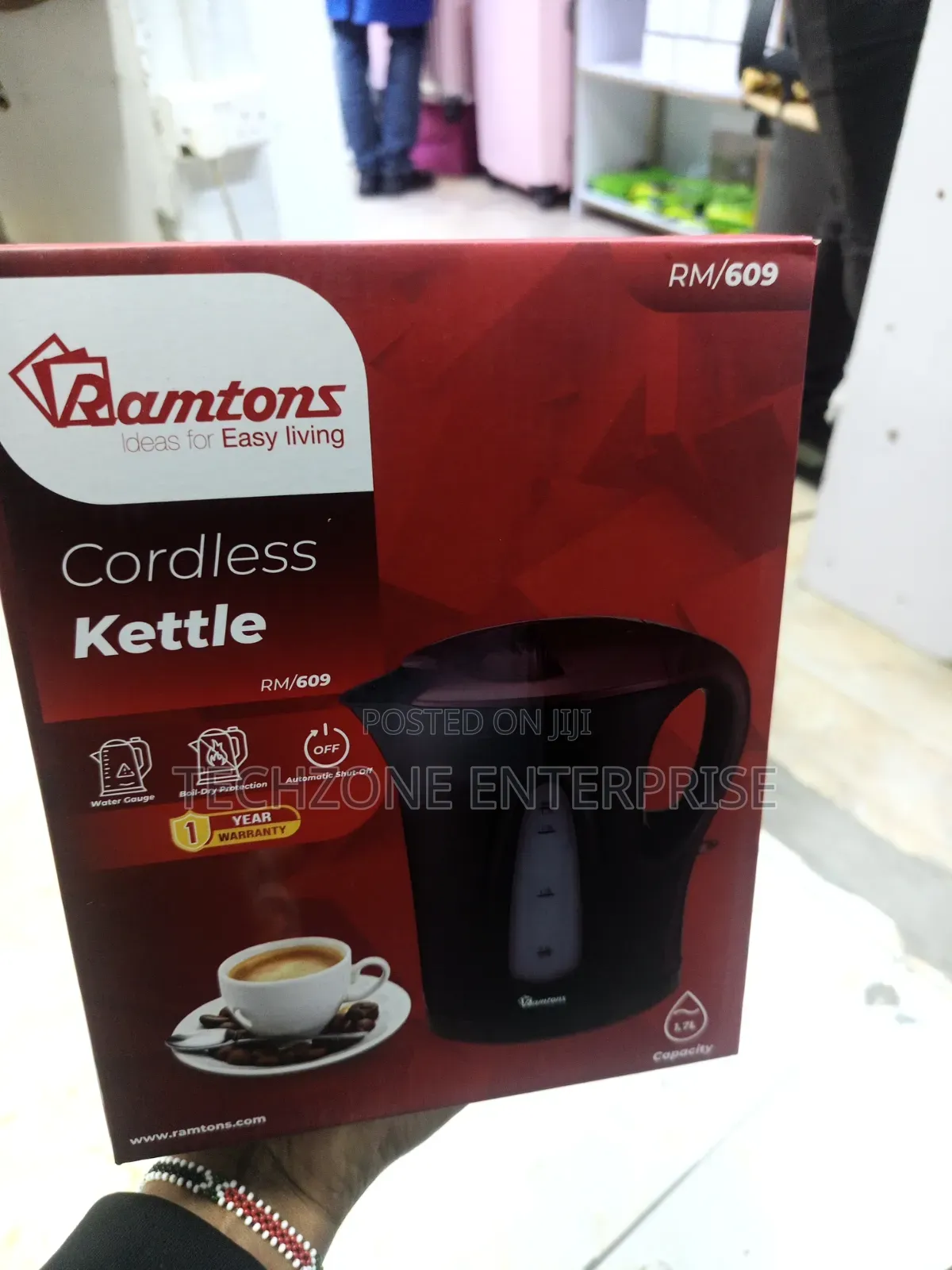 Ramtons RM/609-cordless Electric Kettle 1.7 Litres- Black Red 