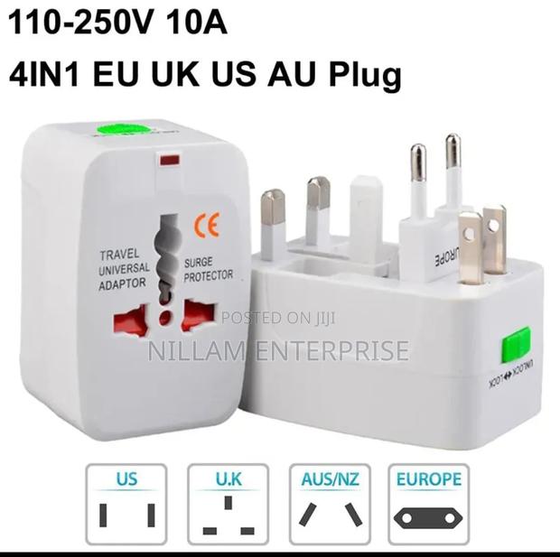 Universal Multifunction Travel Plug - main view