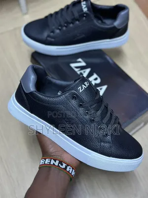 Classic Men Casual Sneakers Offers