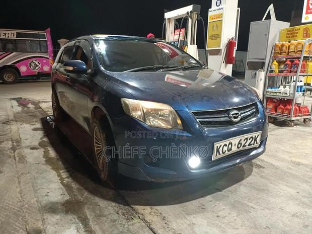 Toyota Fielder Windscreen