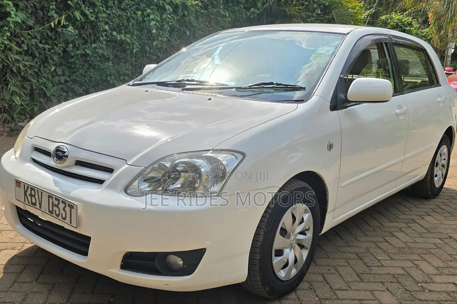 Toyota Corolla RunX 2006 White