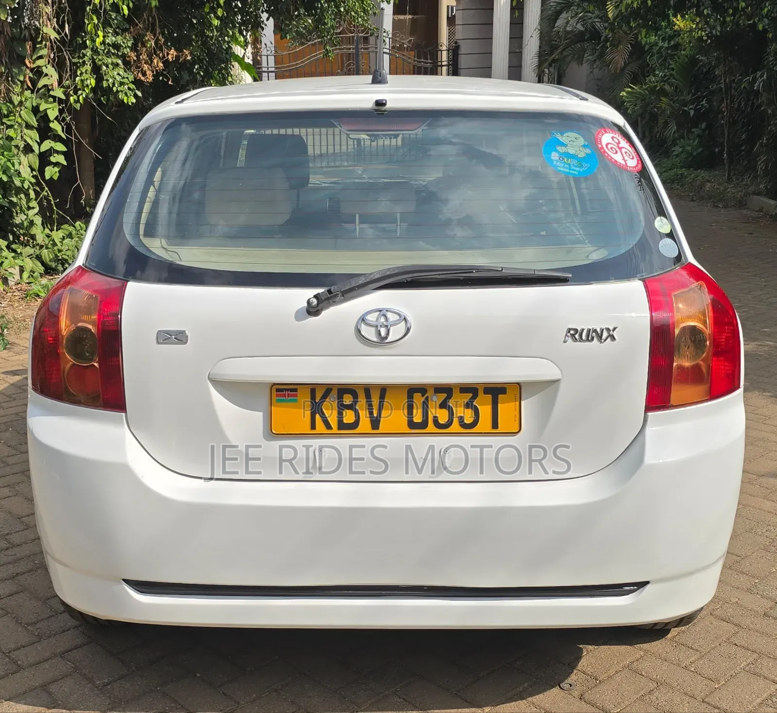 Toyota Corolla RunX 2006 White