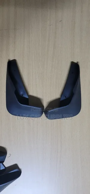 4-Piece Set of Custom-Molded Car Mud Flaps Mazda 2/Demio