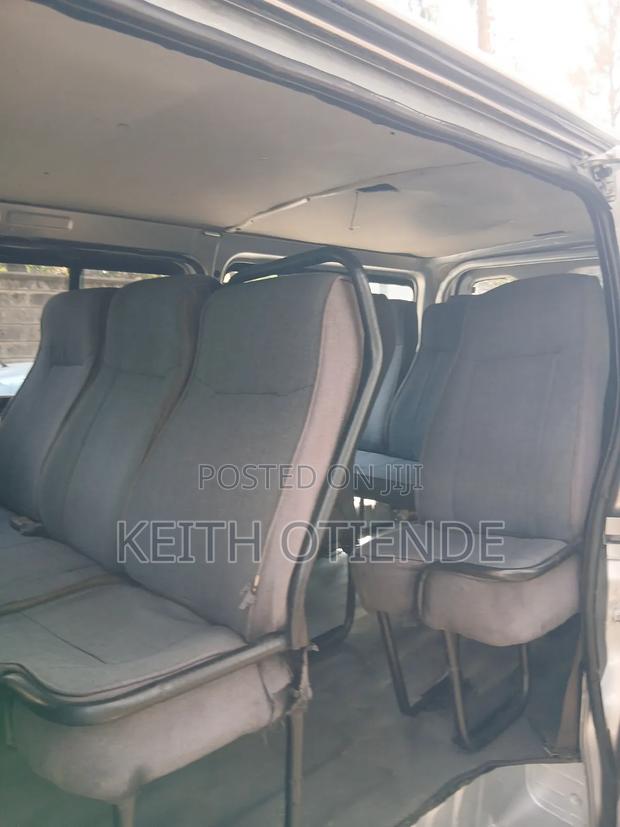 Toyota HiAce 2013 Silver - thumbnail 7
