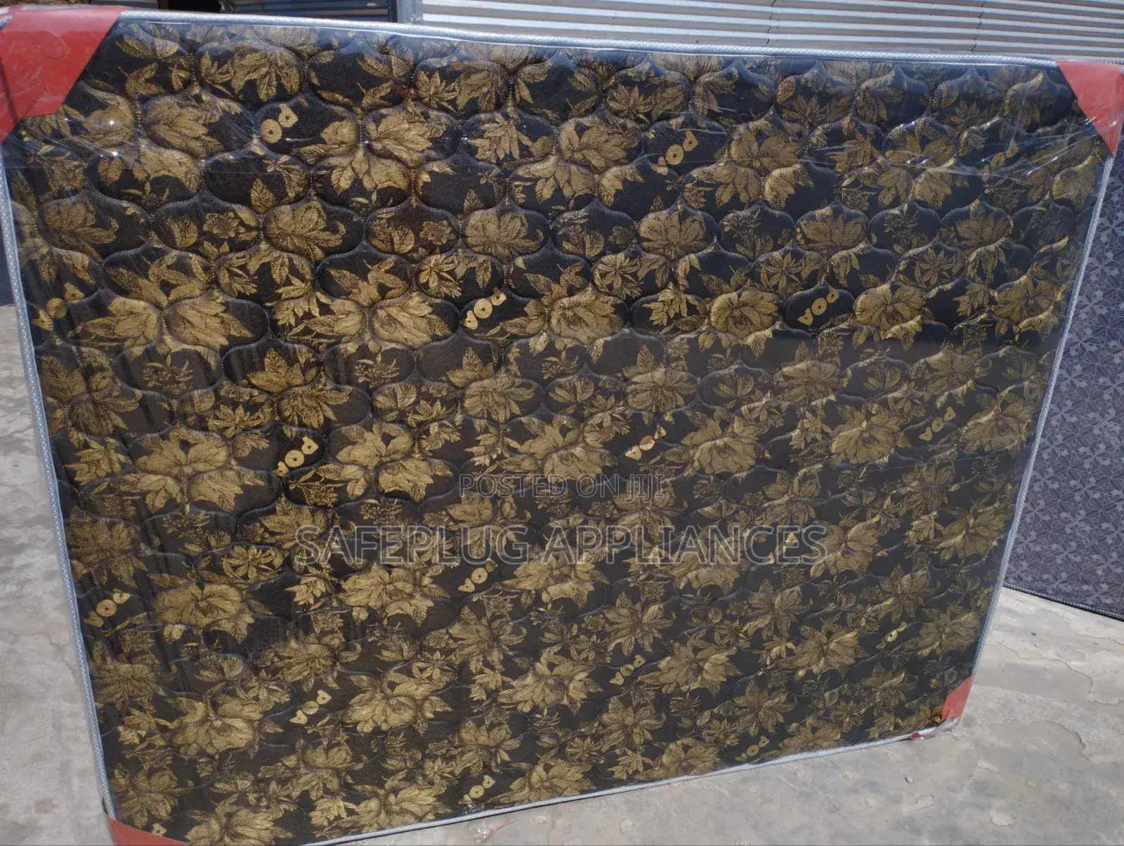 10-Inch Quilted Heavy Duty 5x6 Jumbo Mattress