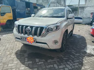 Toyota Land Cruiser Prado 2012 White