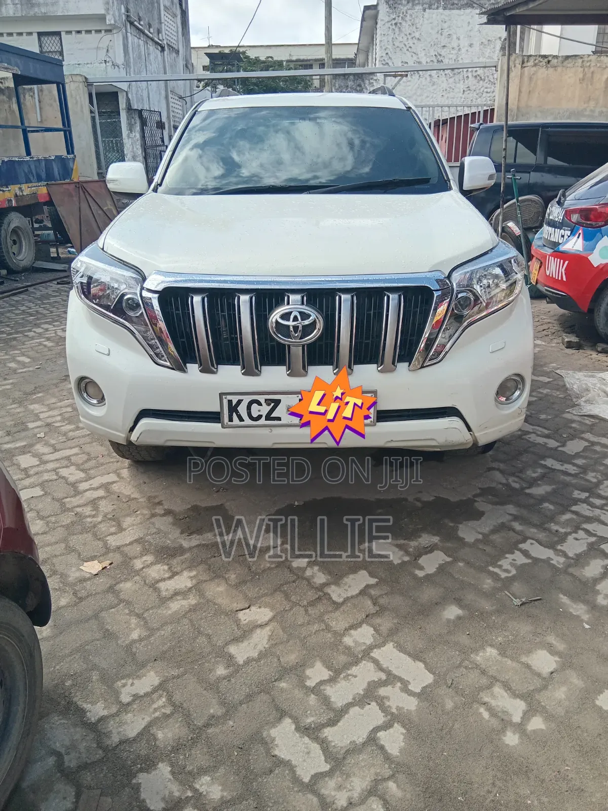 Toyota Land Cruiser Prado 2012 White