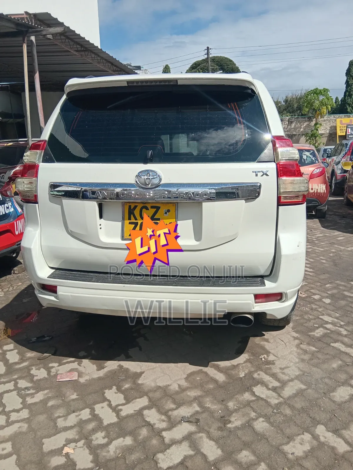 Toyota Land Cruiser Prado 2012 White