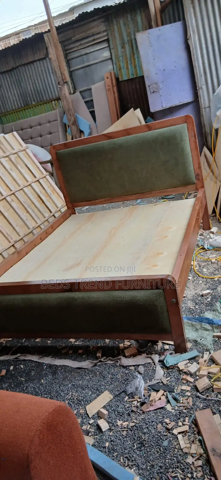 5x6 Mocket Bed Green Upholstery