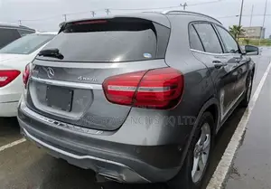 Mercedes-Benz GLA-Class 2019 Gray