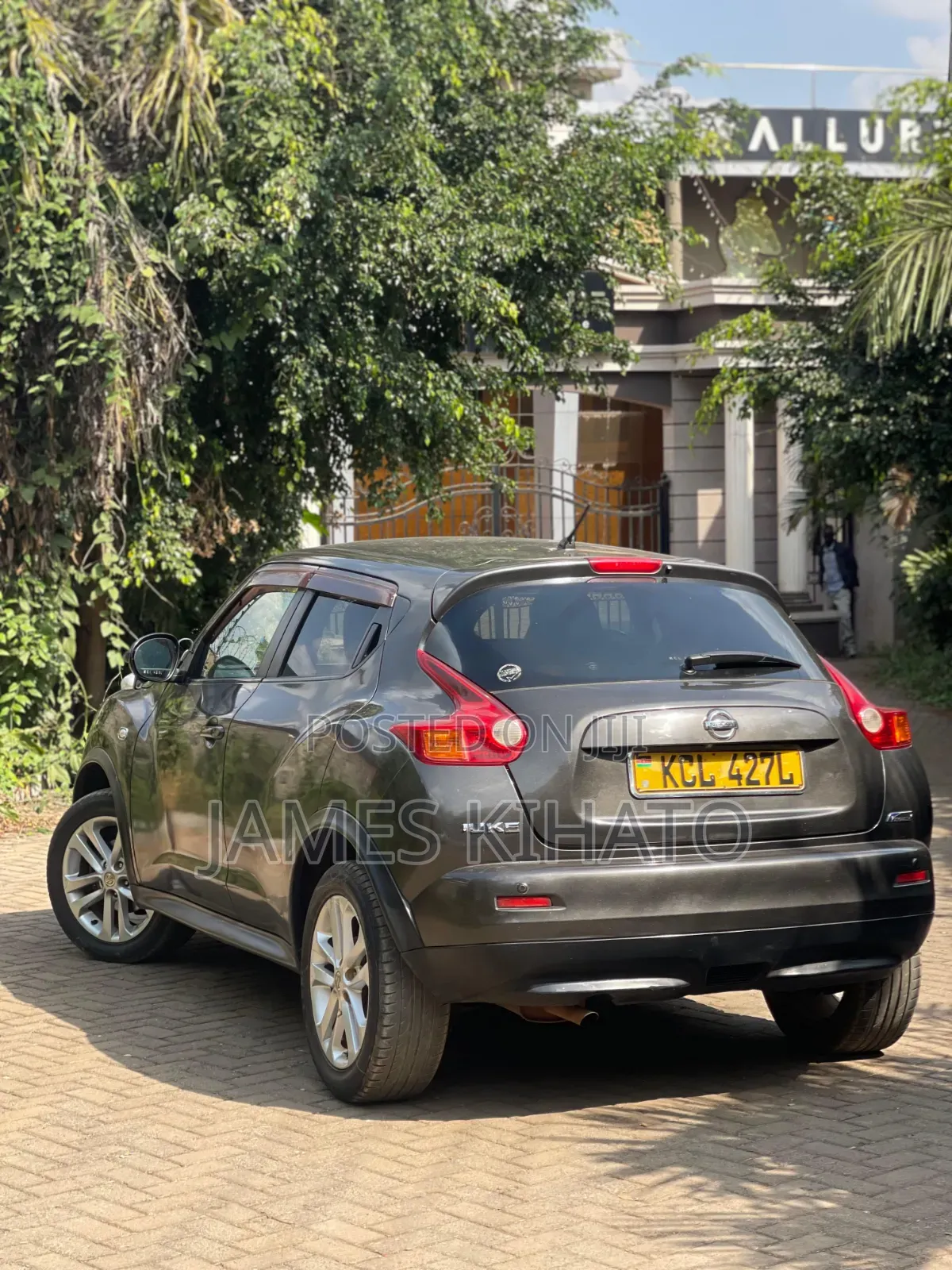 Nissan Juke 2011 Gray