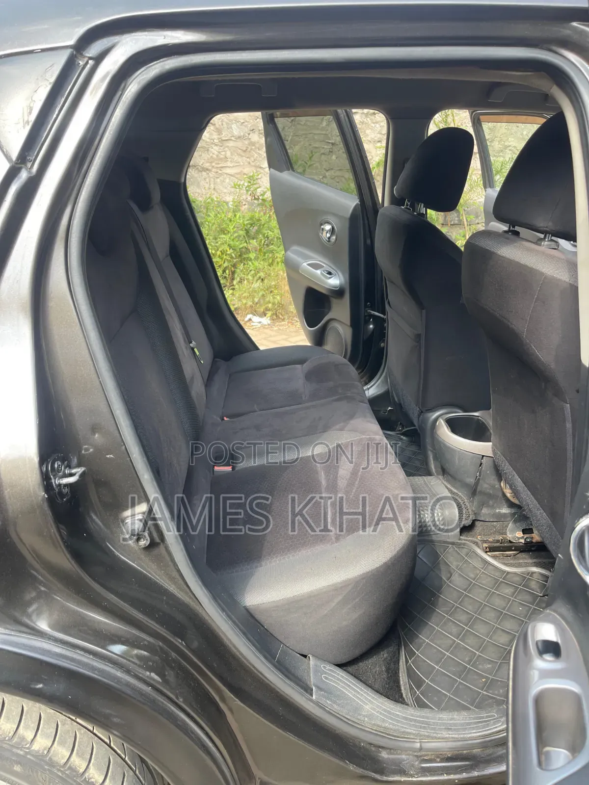 Nissan Juke 2011 Gray