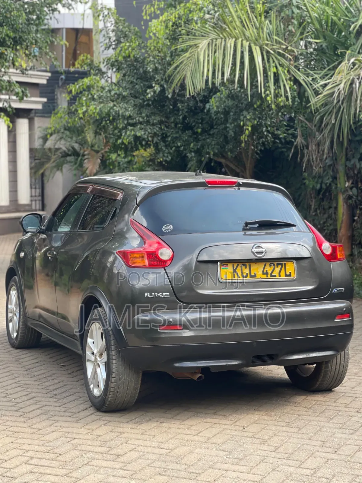 Nissan Juke 2011 Gray