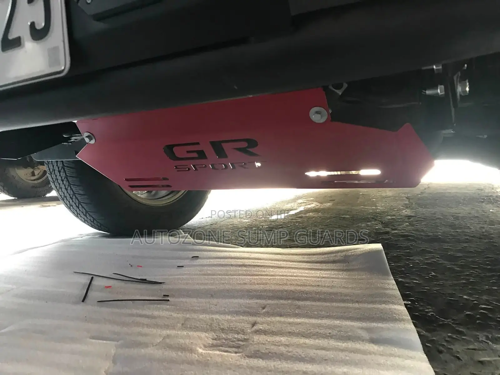 Skid Plate Gr Style 
Fitted on Toyota Hilux Gr
