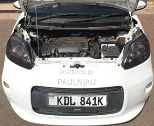 Toyota Porte 2016