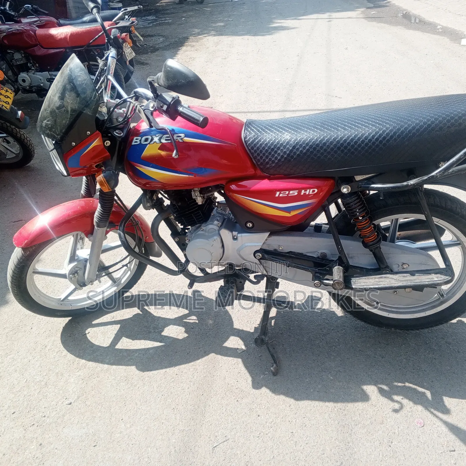 Bajaj Boxer 125 2026 Red