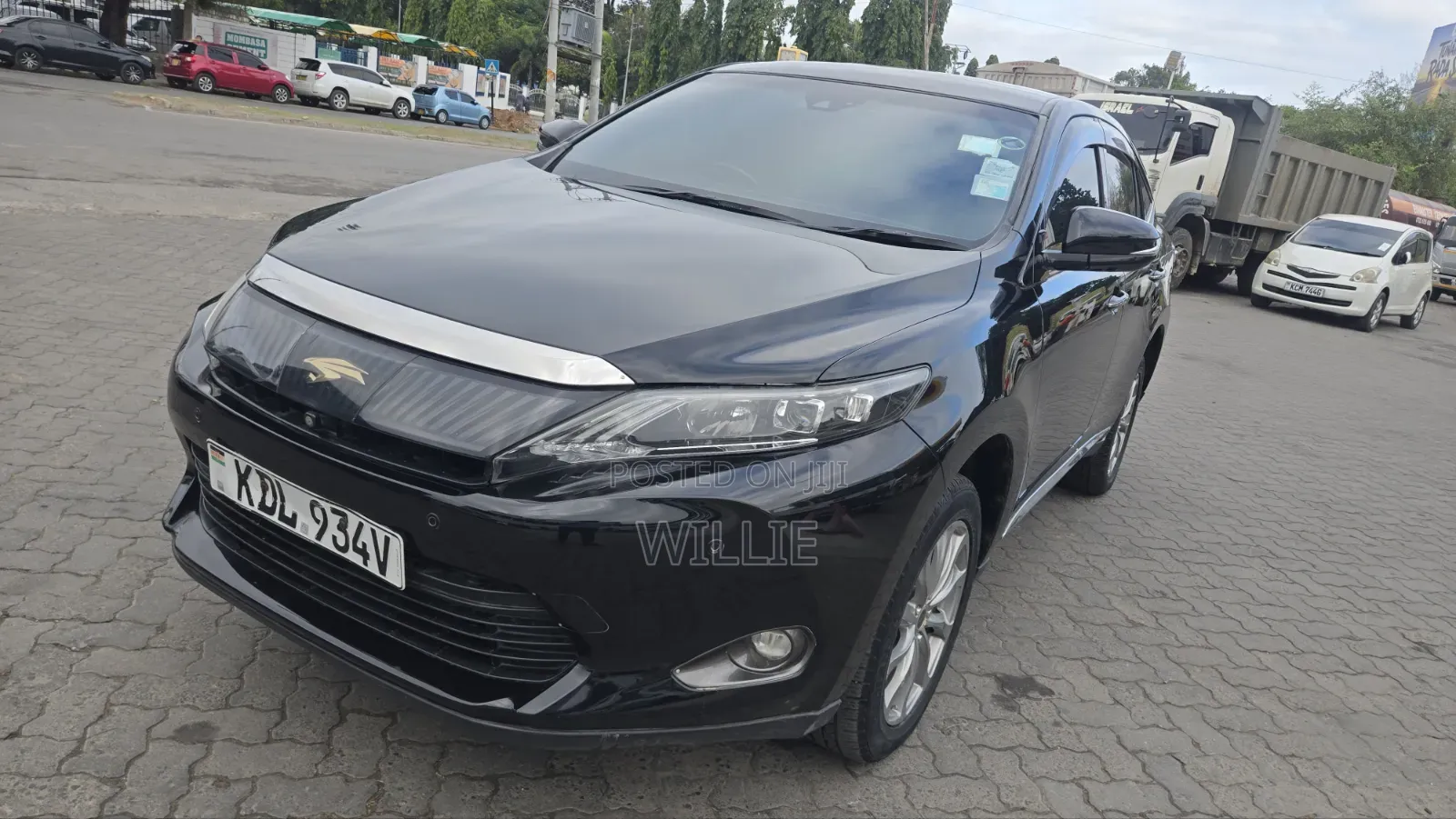 Toyota Harrier 2016 Black