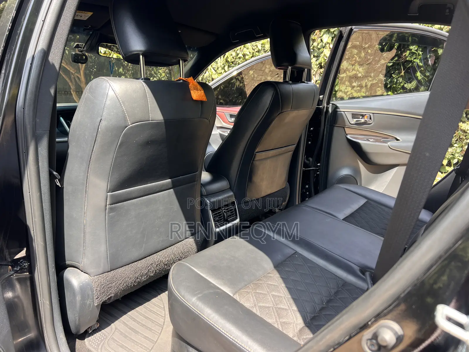 Toyota Harrier 2.0 2018 Black
