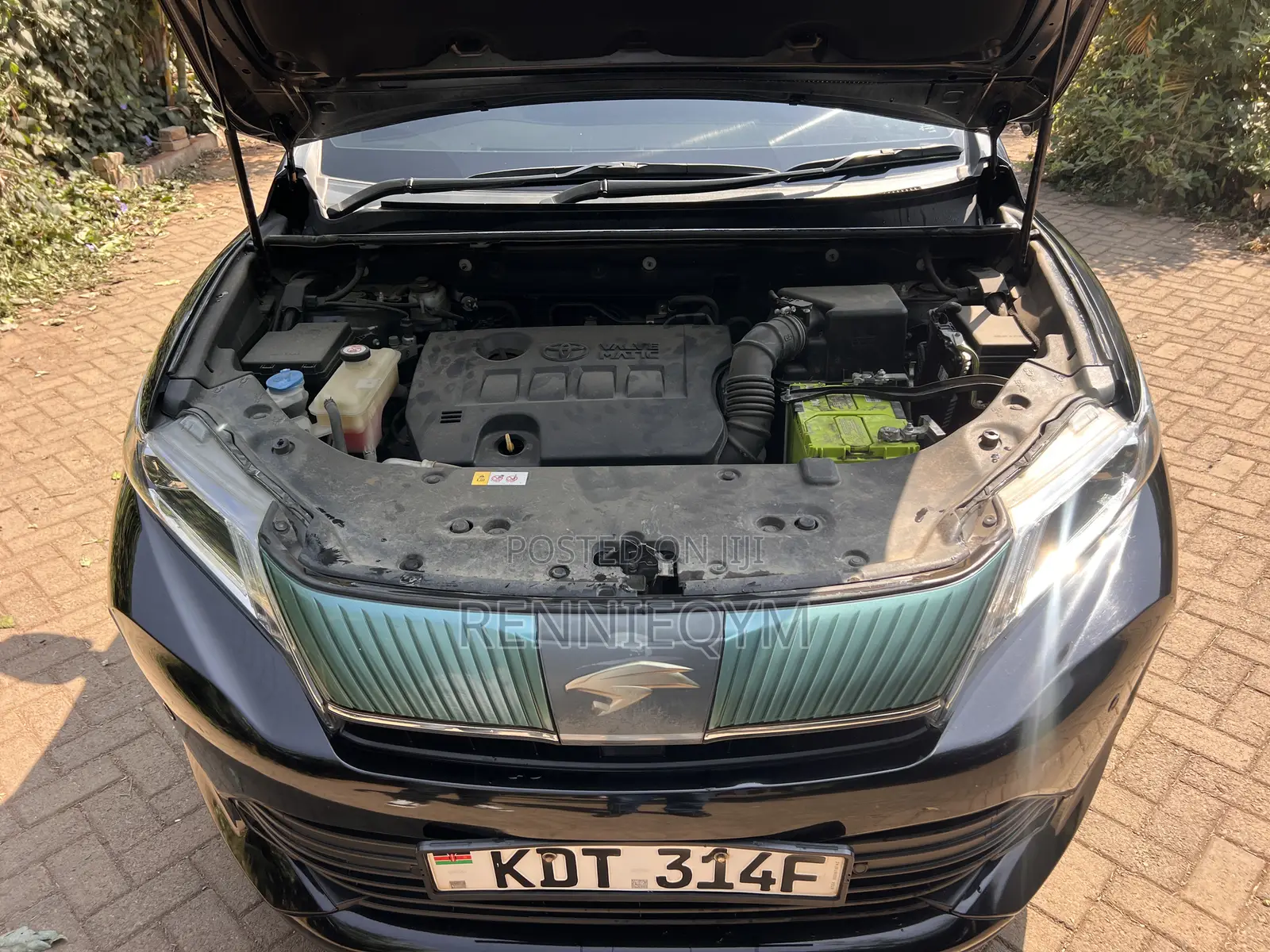 Toyota Harrier 2.0 2018 Black