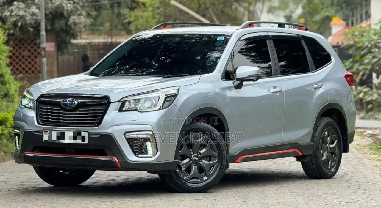 Subaru Forester 2019 Silver