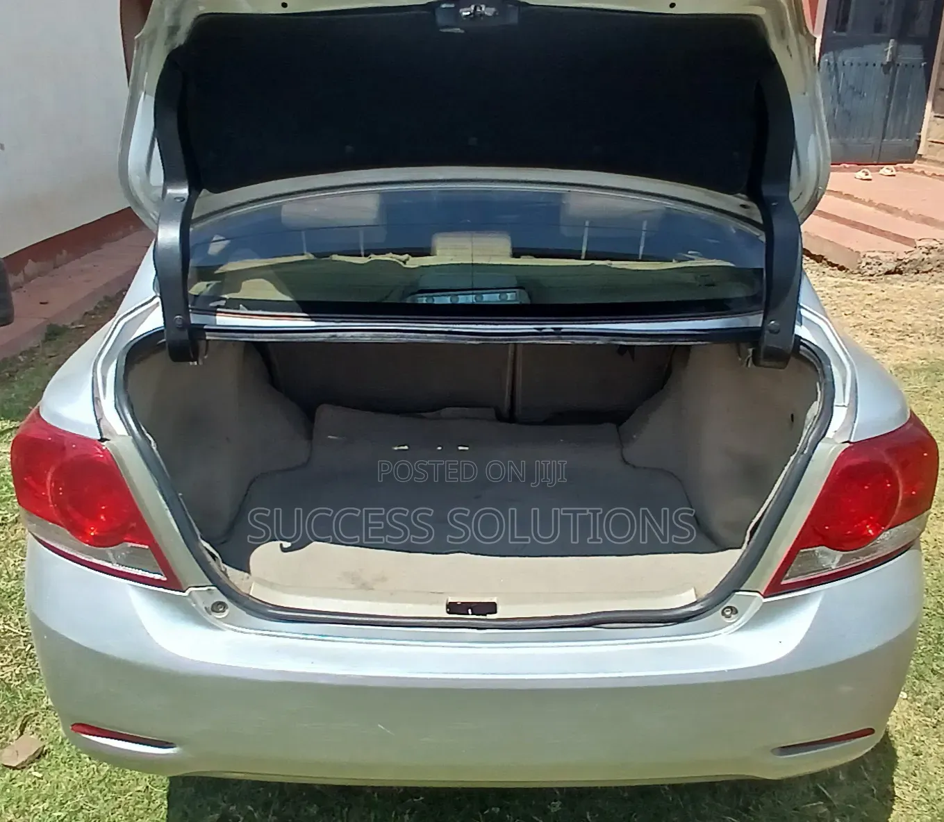 Toyota Allion 2010 Silver