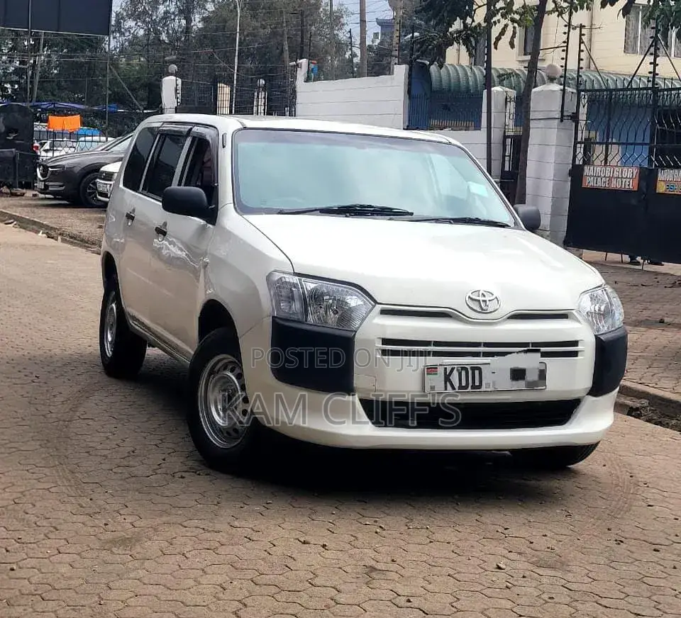 Toyota Probox 1.5 DX 2WD 2014 White