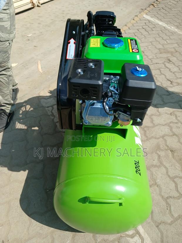200l Petrol Air Ccompressor - thumbnail 3