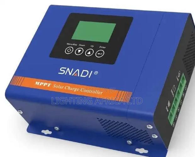 40A MPPT Solar Fast Charger Controller - main view