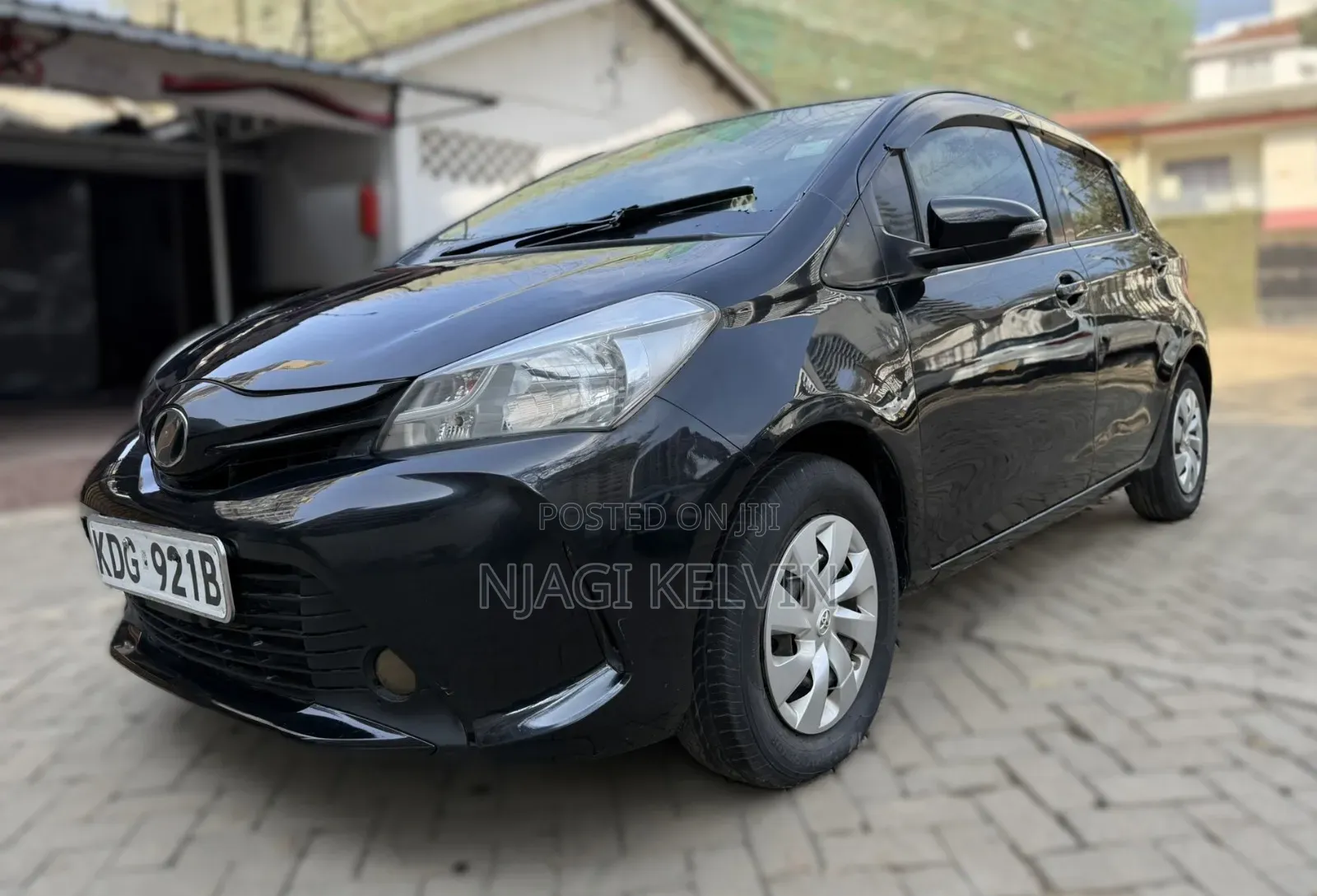 Toyota Vitz 2014 Black
