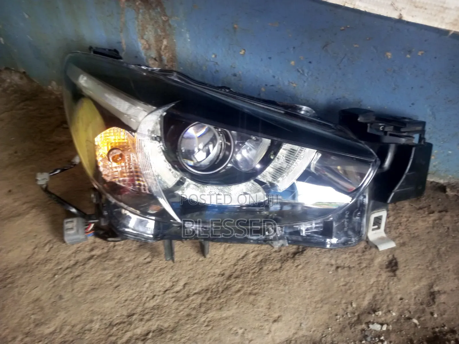 Demio 2017 Headlight