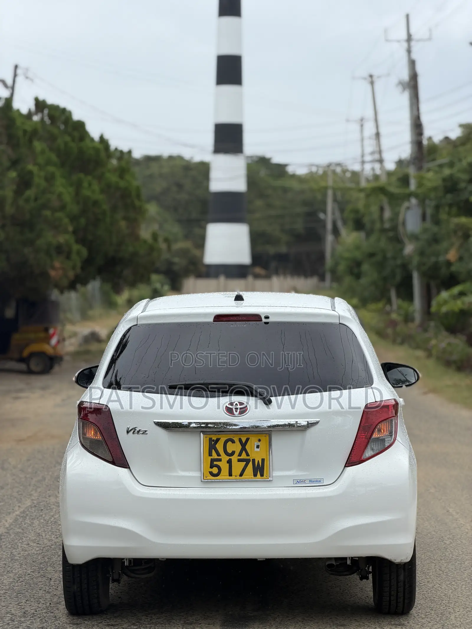 Toyota Vitz 1.0 FWD 3dr 2013 White