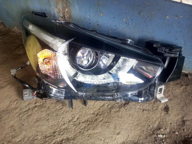 Demio 2017 Headlight - thumbnail 2