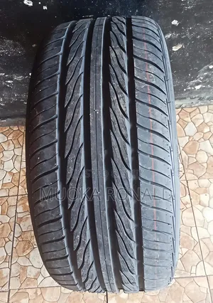 225/35r19 Mazzini Tyre (V-Shape