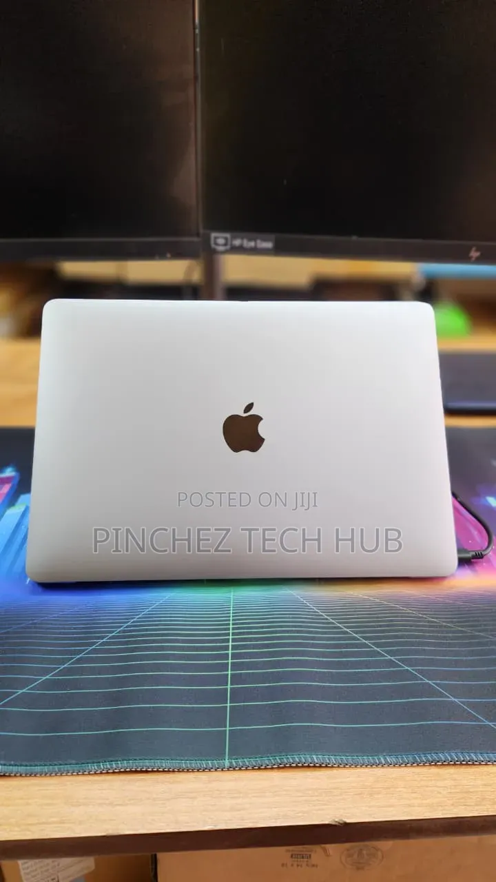 Laptop Apple MacBook Air 2020 8GB Intel Core i5 SSD 256GB