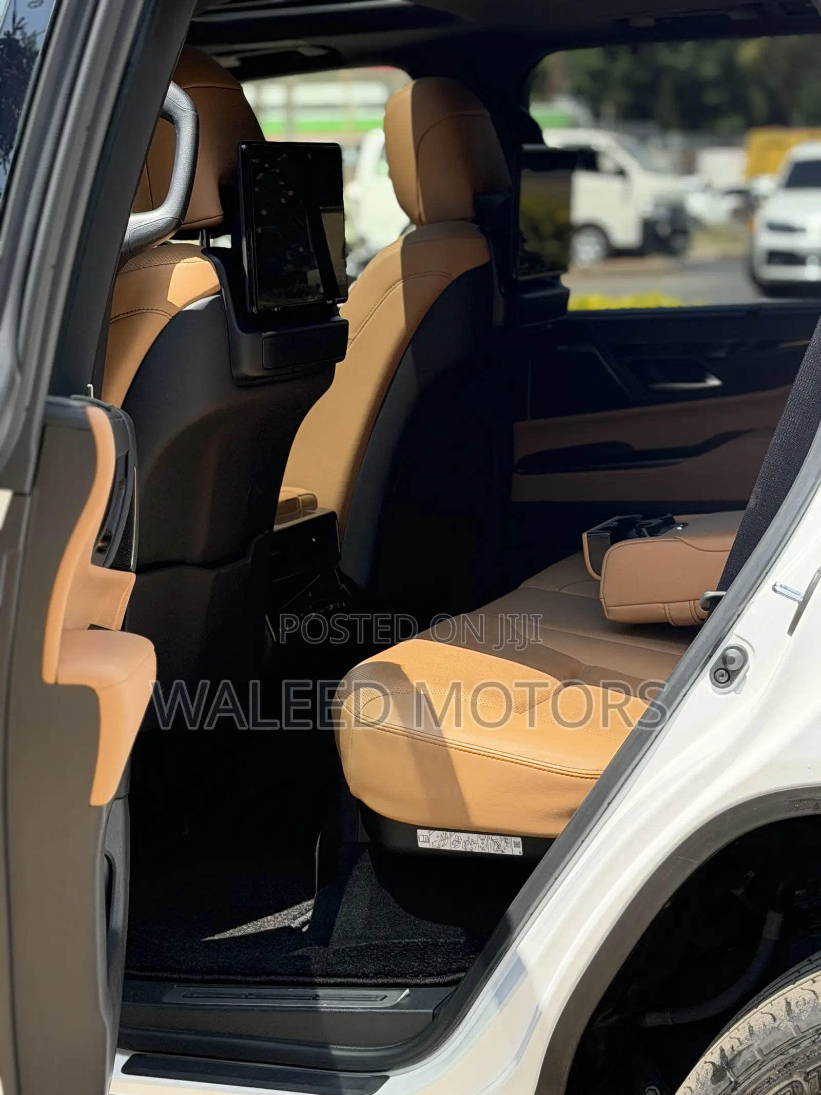 Lexus LX 600 2022 Pearl