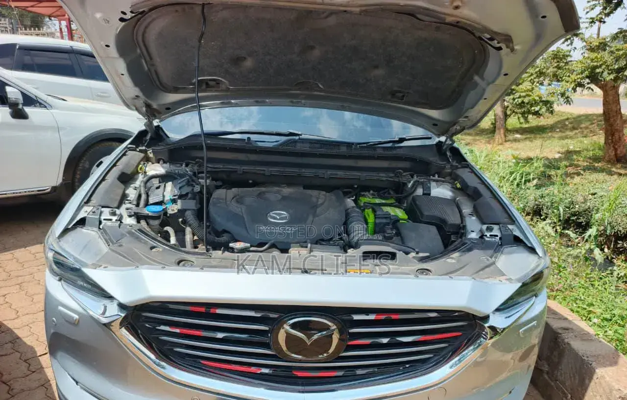 Mazda CX-8 2018 Silver