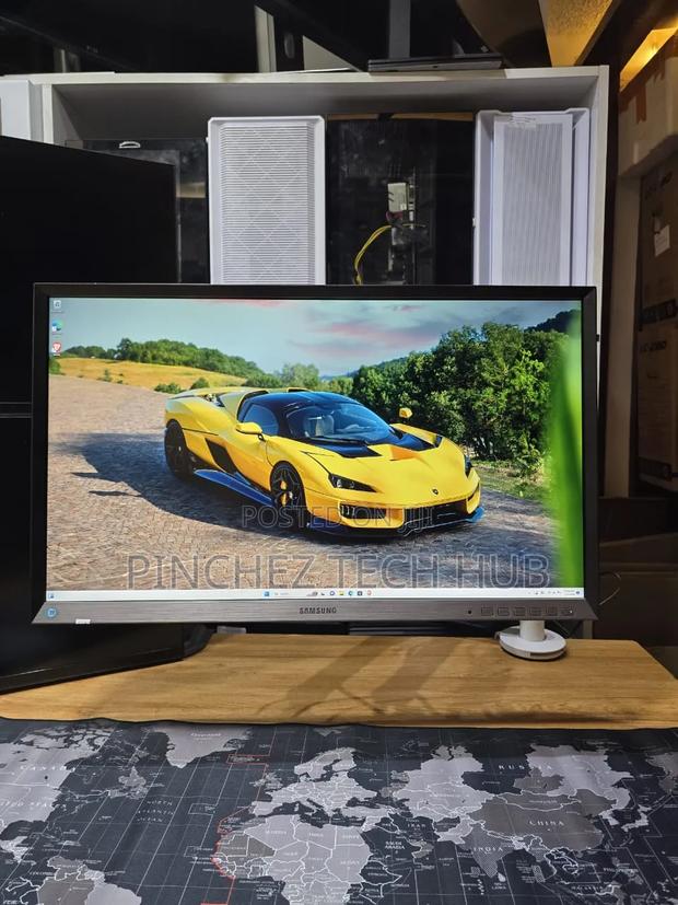 Samsung 27 Inches Resolution Coming With Its Adjustable Mount - thumbnail 5