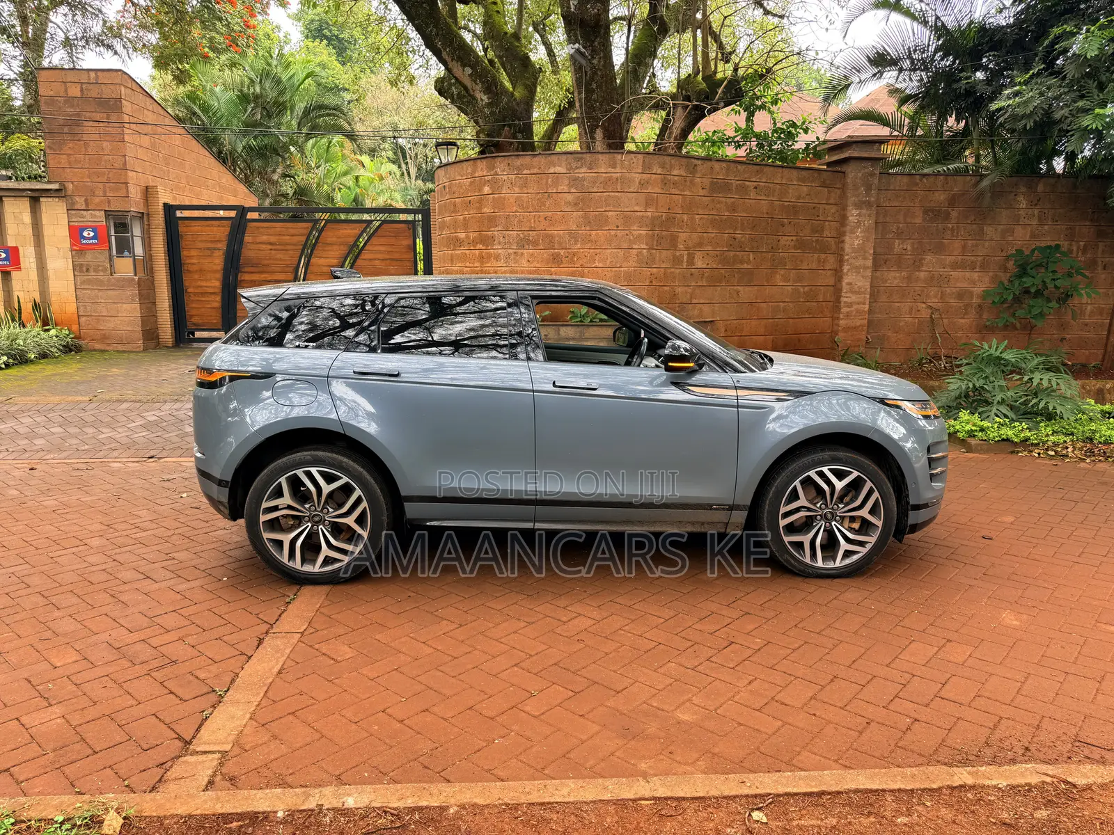 Land Rover Range Rover Evoque 2019 Gray