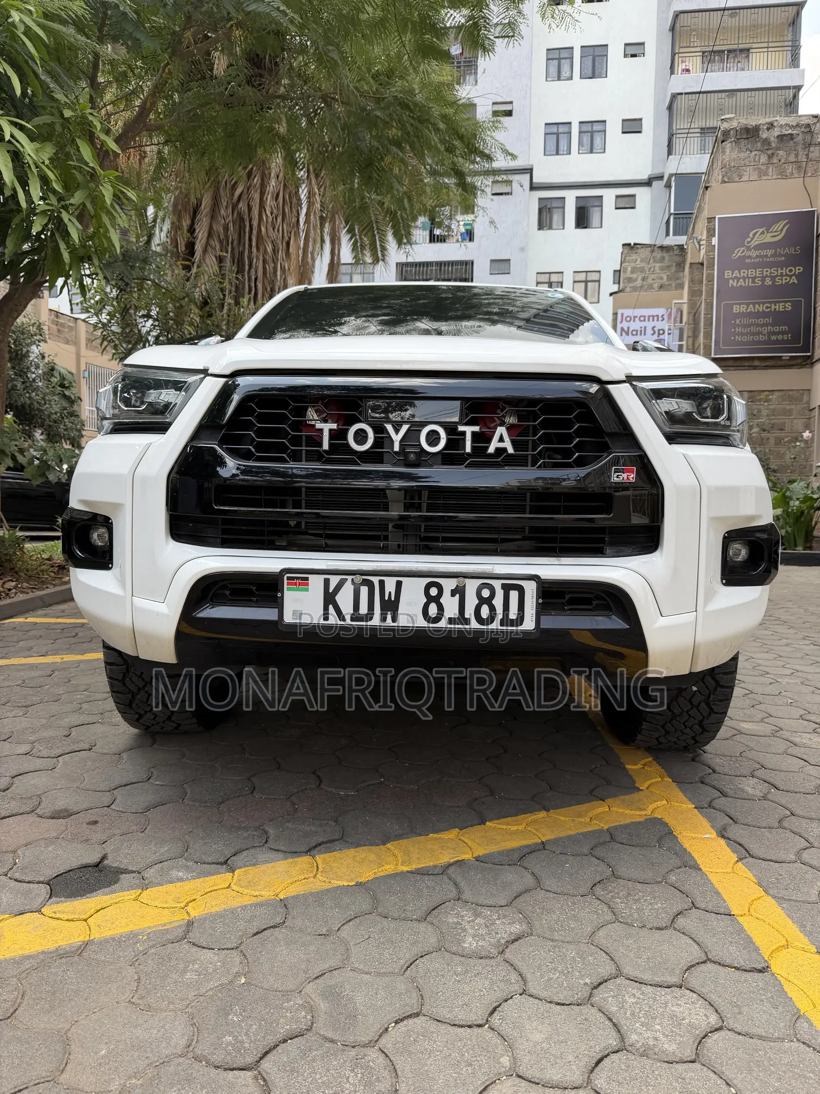 Toyota Hilux Revo Double Cab Deisel 2.4 AWD 2022 Pearl