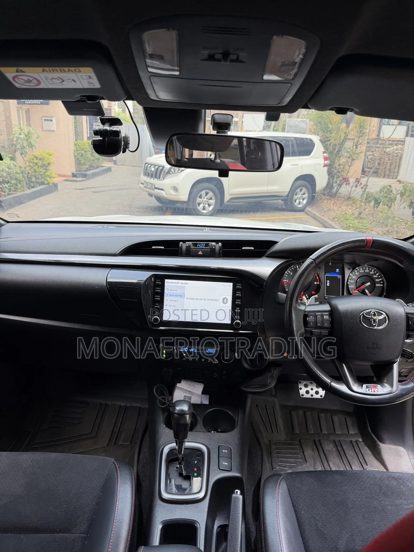 Toyota Hilux Revo Double Cab Deisel 2.4 AWD 2022 Pearl