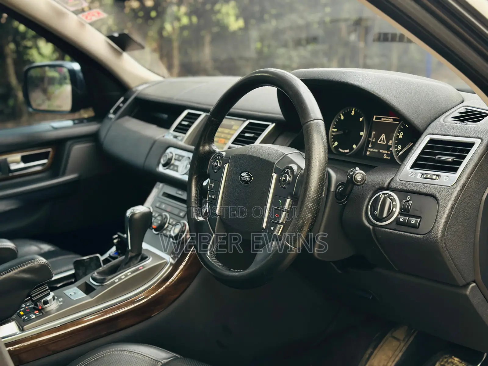 Land Rover Range Rover Sport 2010 Black