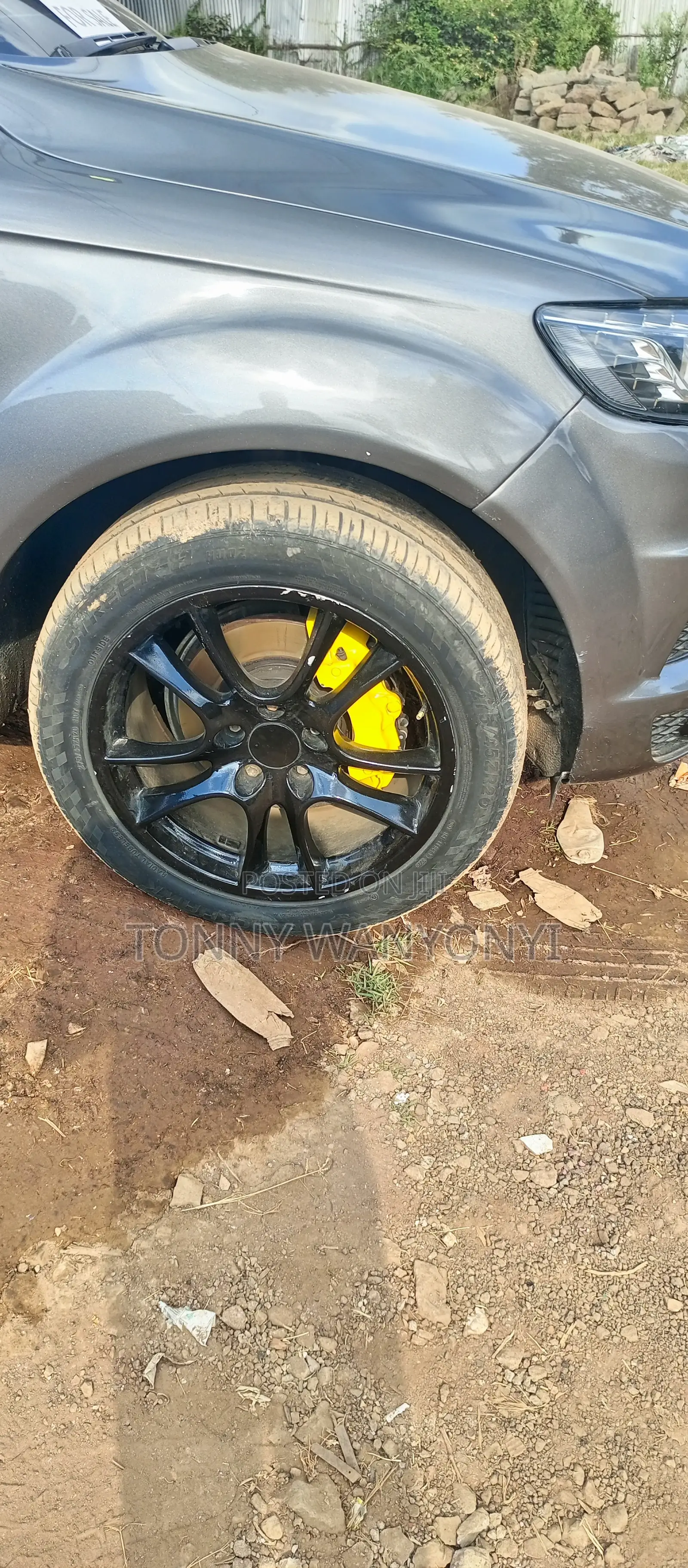 Audi Q7 2012 Gray