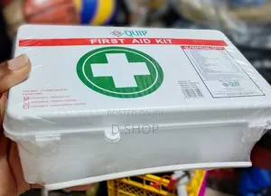 Personal First Aid Kit With 22 Essentials