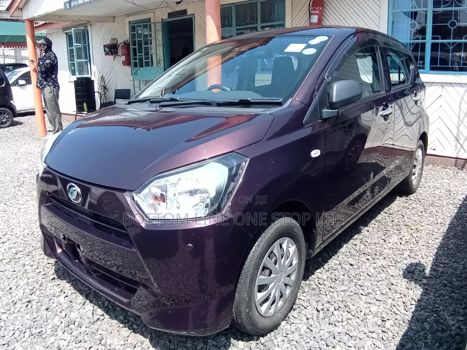 Daihatsu Mira 2018 Maroon