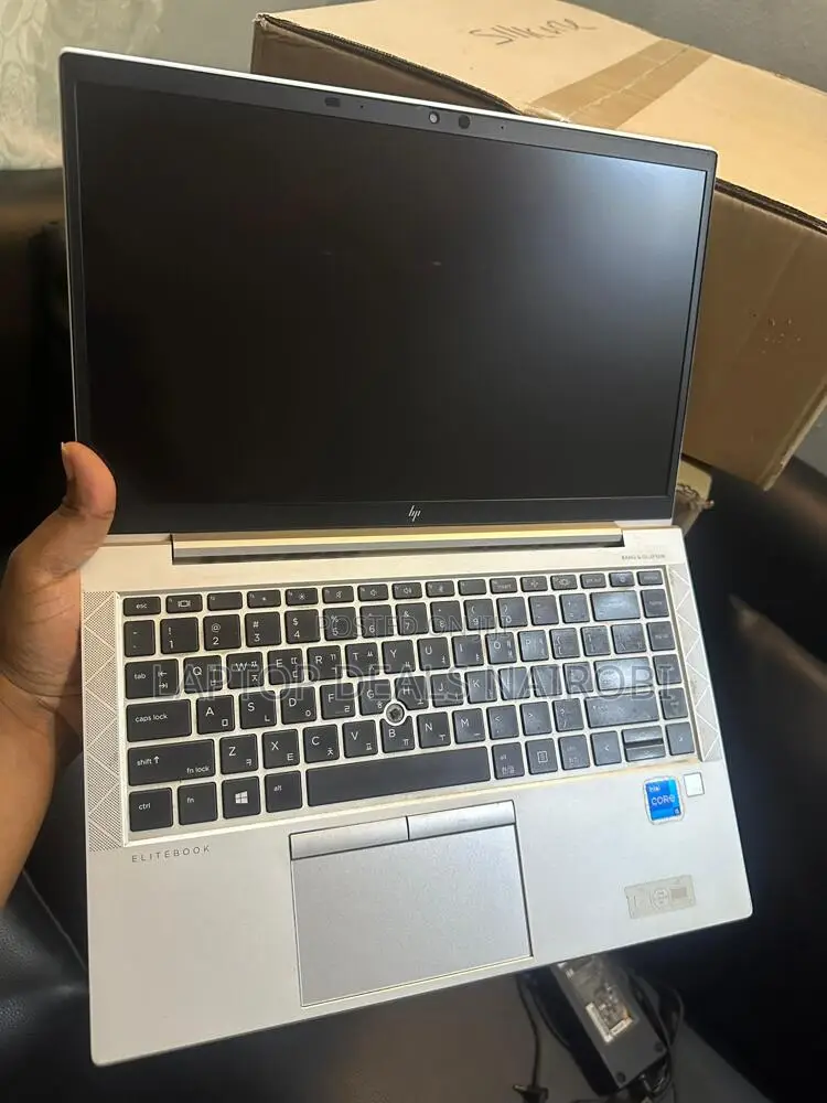 Laptop HP EliteBook 840 G8 16GB Intel Core i7 SSD 512GB