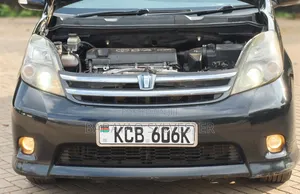 Toyota ISIS 2008 Black